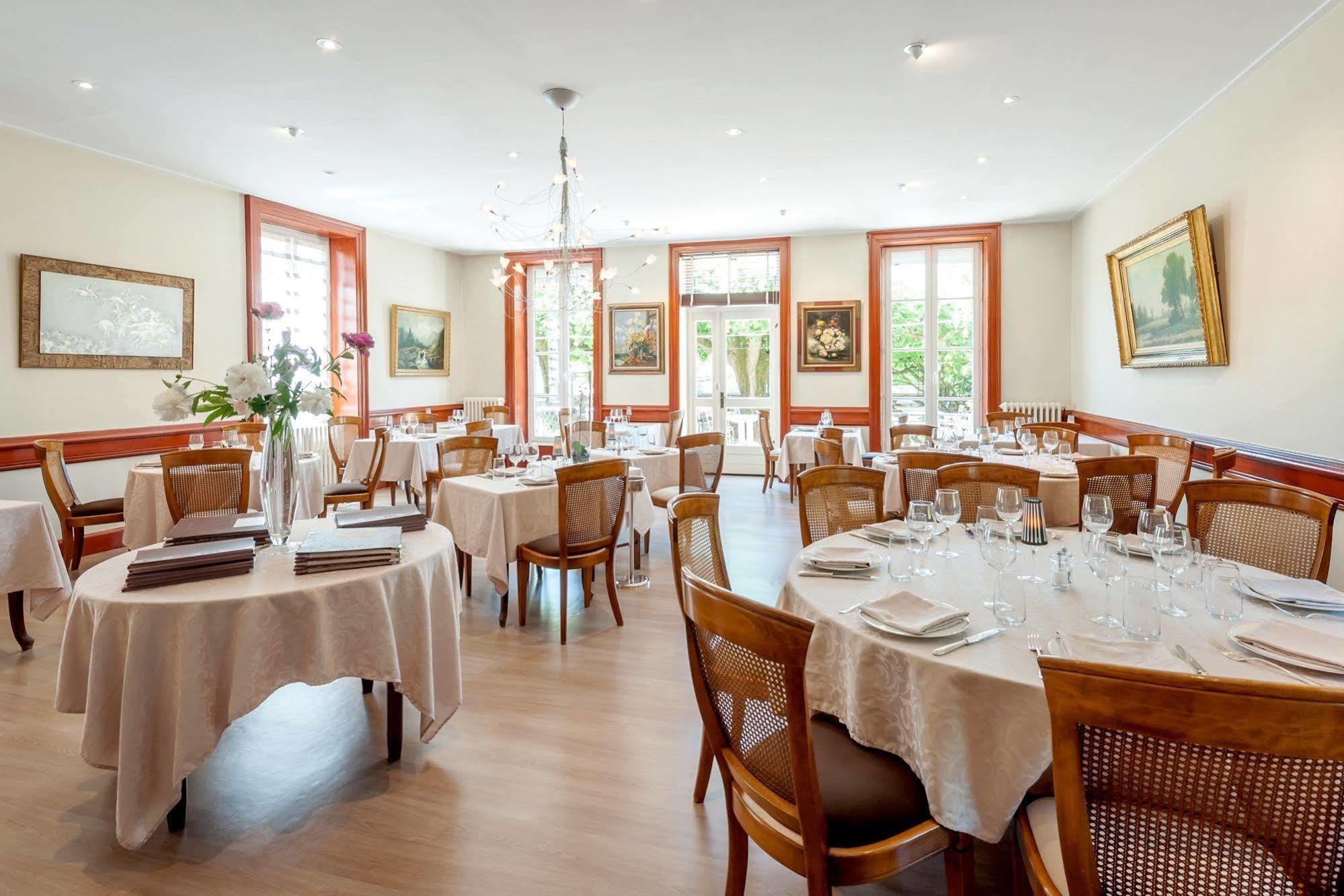 Hotel Restaurant Emile Job Montmerle-sur-Saône Kültér fotó