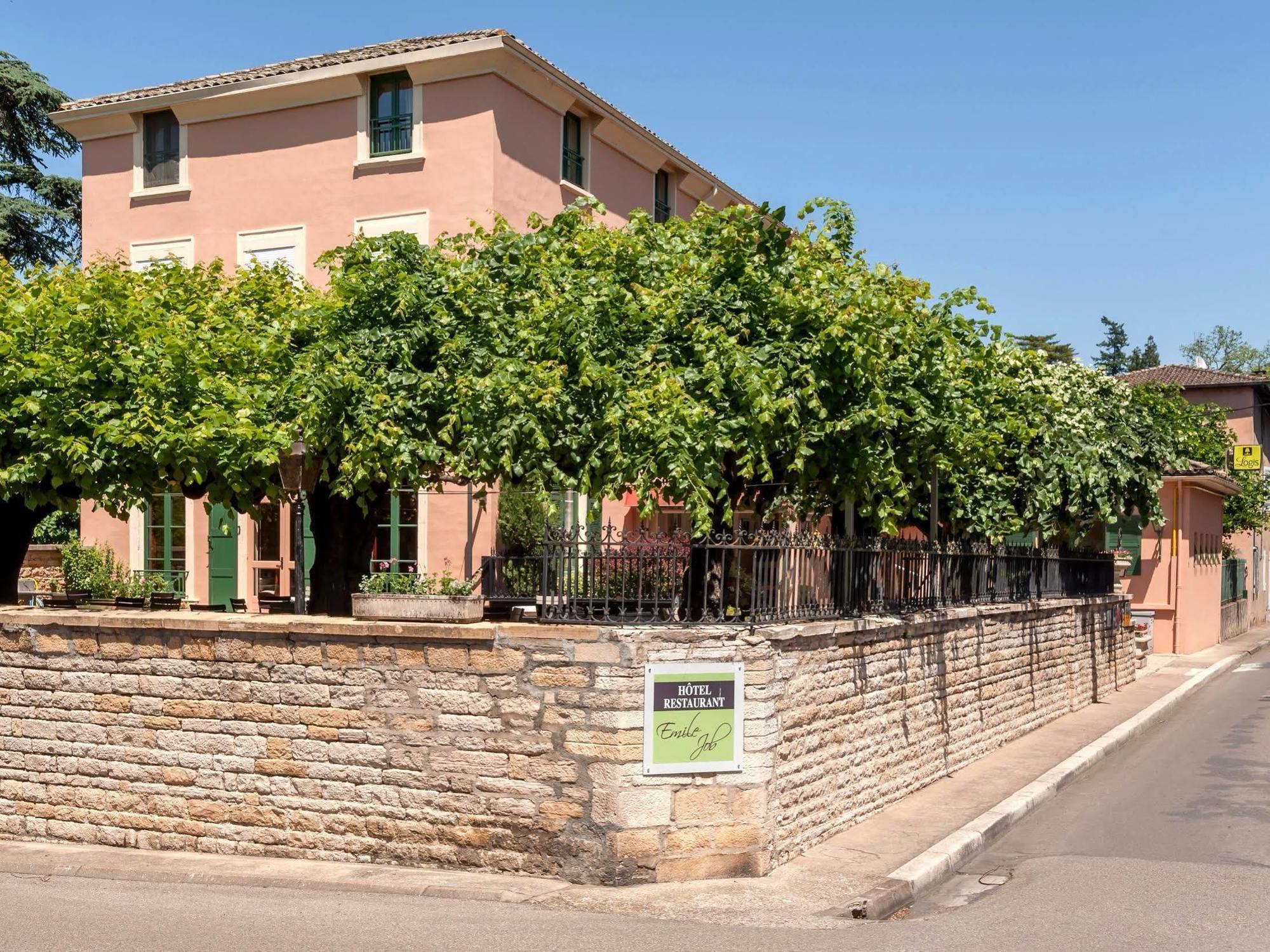 Hotel Restaurant Emile Job Montmerle-sur-Saône Kültér fotó